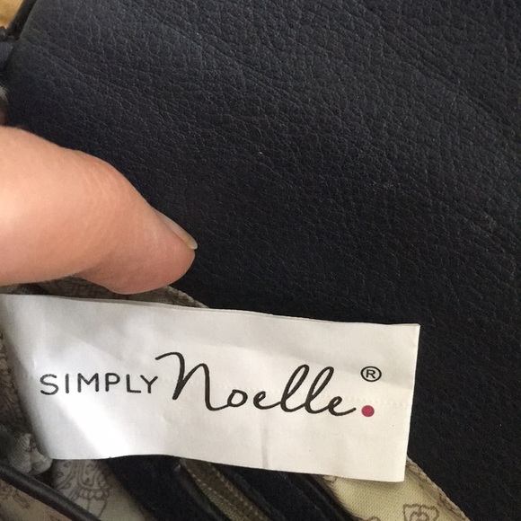 Simply Noelle purse - Picture 6 of 8